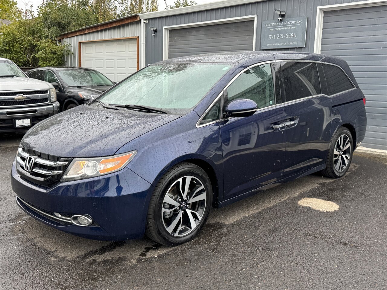2016 Honda Odyssey Touring Elite DVD NAV - Photo 3 - Portland, OR 97211