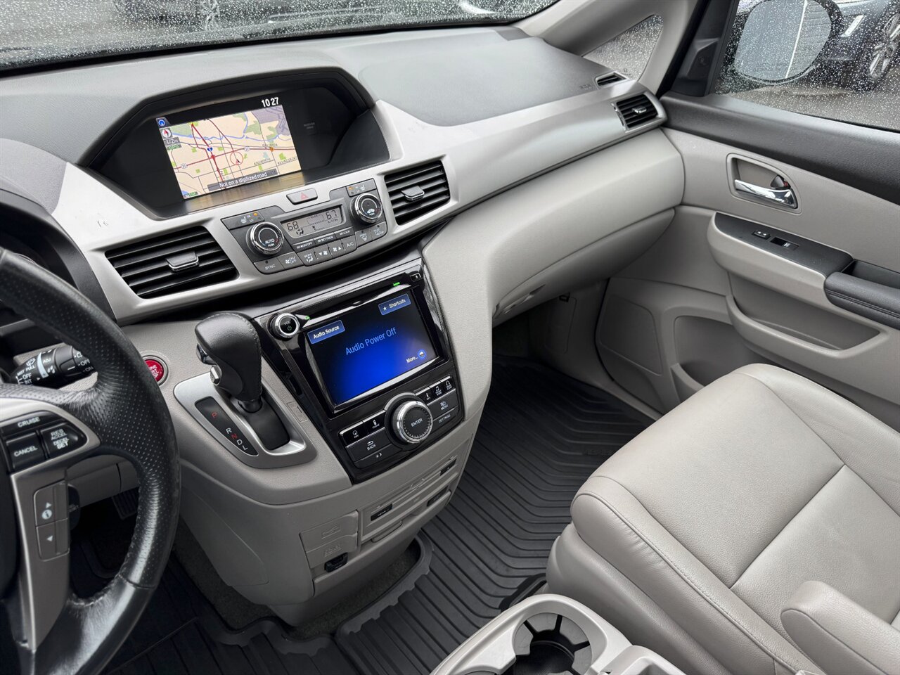 2016 Honda Odyssey Touring Elite DVD NAV - Photo 29 - Portland, OR 97211