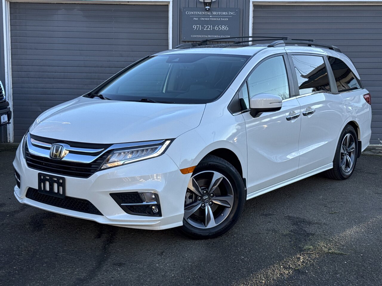 2019 Honda Odyssey Touring 63K MILES DVD NAV ADAPTIVE   - Photo 1 - Portland, OR 97211