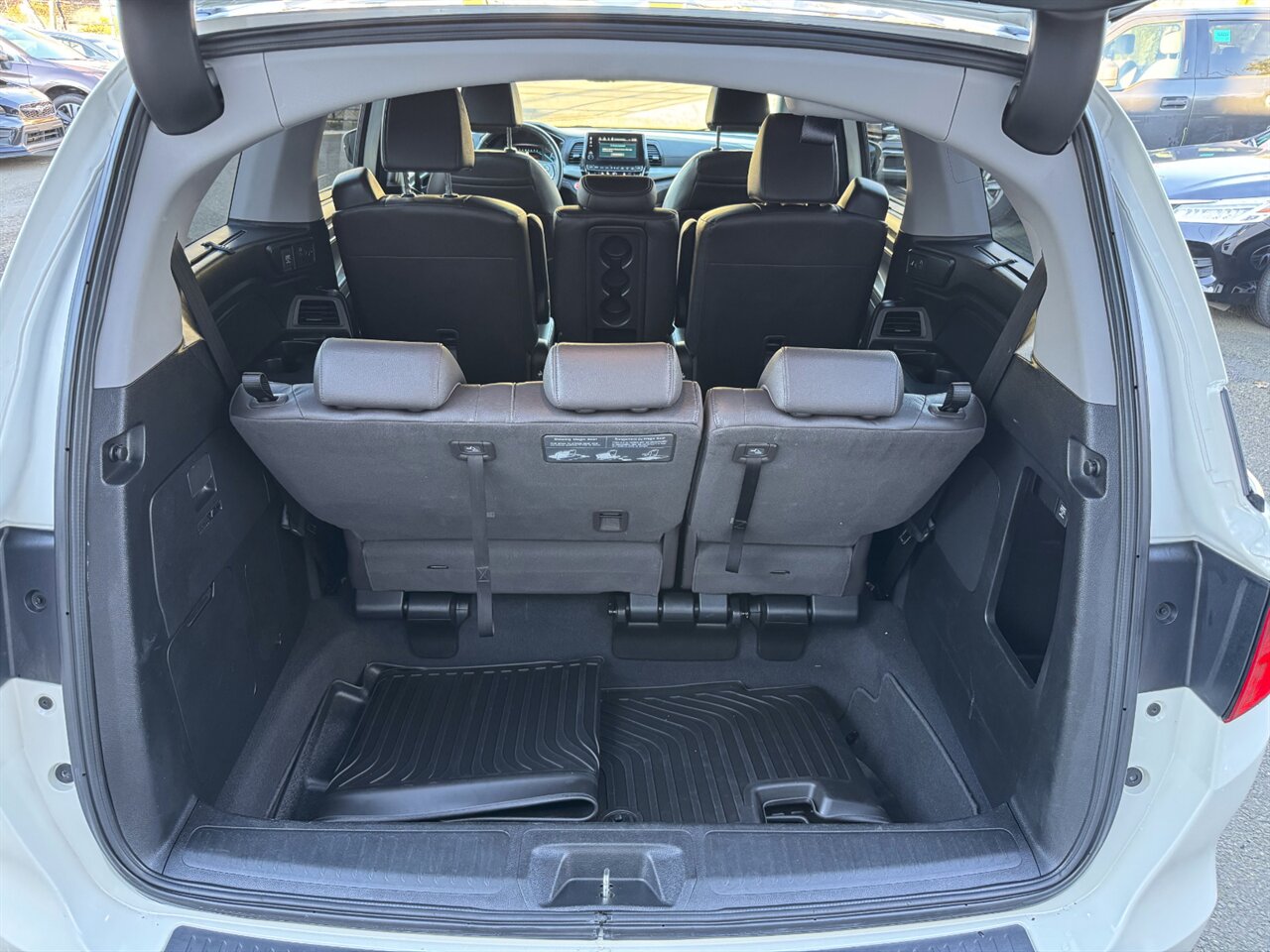 2019 Honda Odyssey Touring 63K MILES DVD NAV ADAPTIVE   - Photo 19 - Portland, OR 97211
