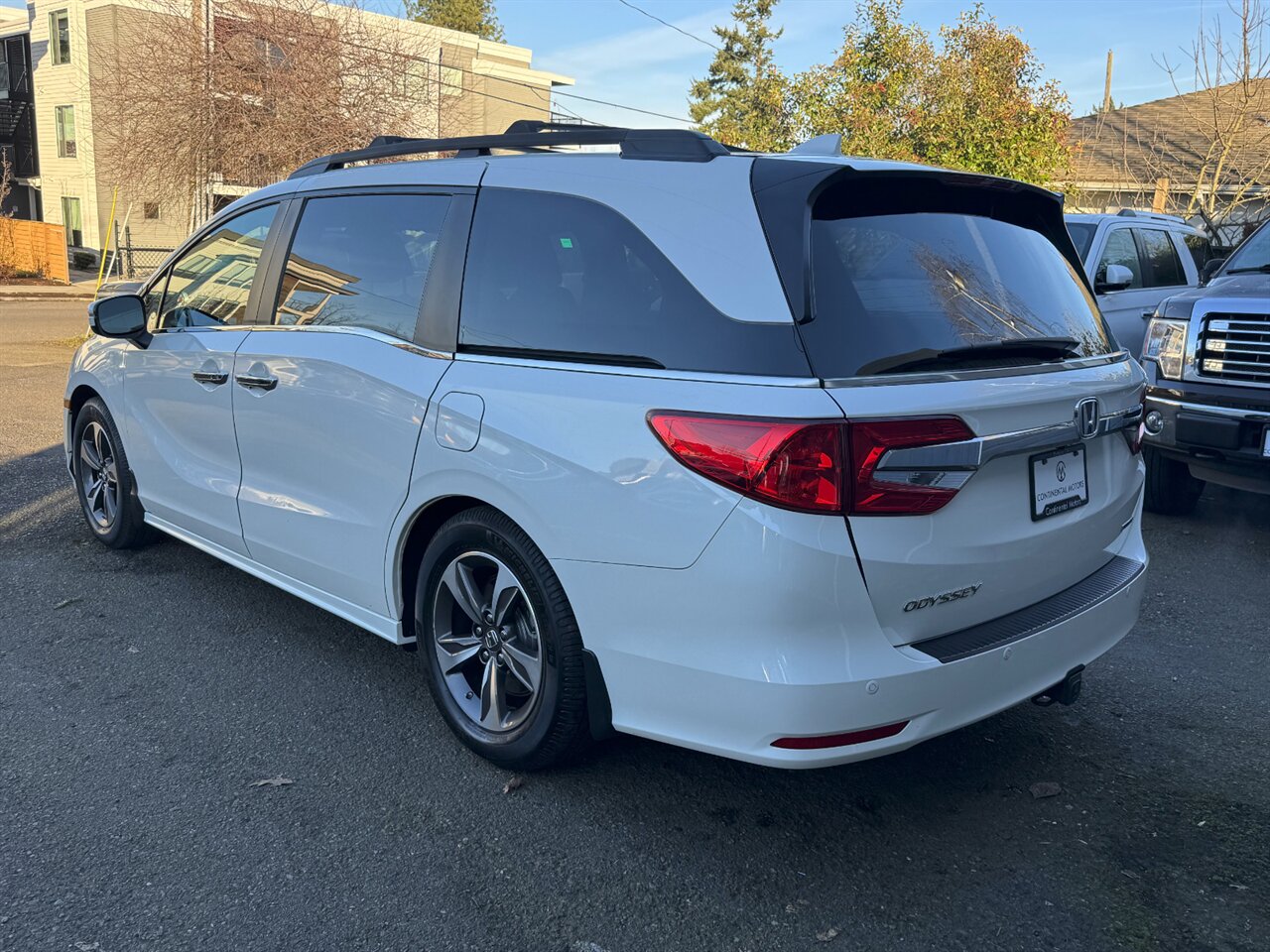 2019 Honda Odyssey Touring 63K MILES DVD NAV ADAPTIVE   - Photo 10 - Portland, OR 97211