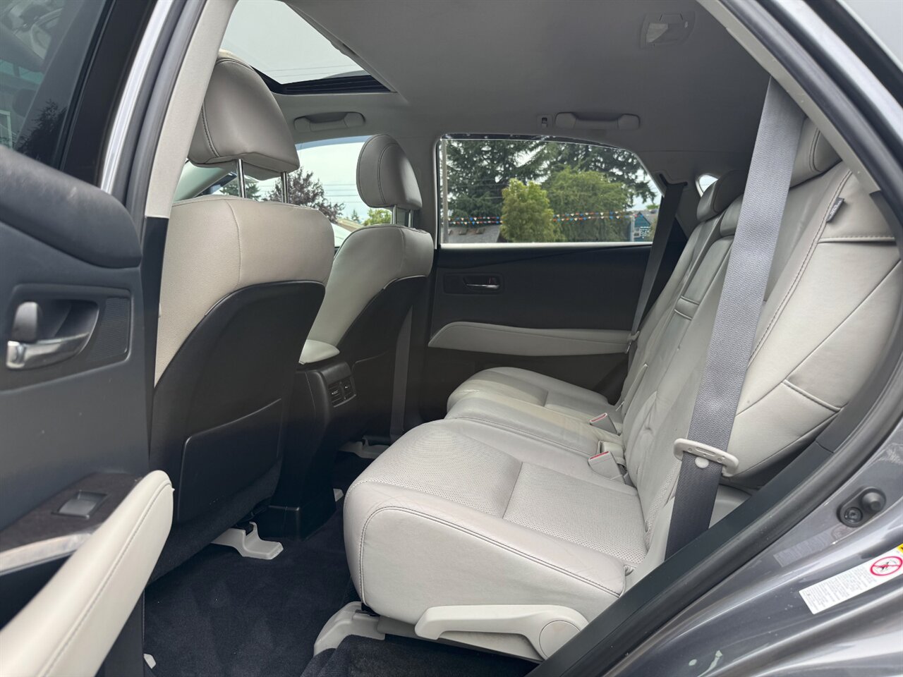 2013 Lexus RX 450h AWD 30/28 MPG COOLED SEATS - Photo 13 - Portland, OR 97211