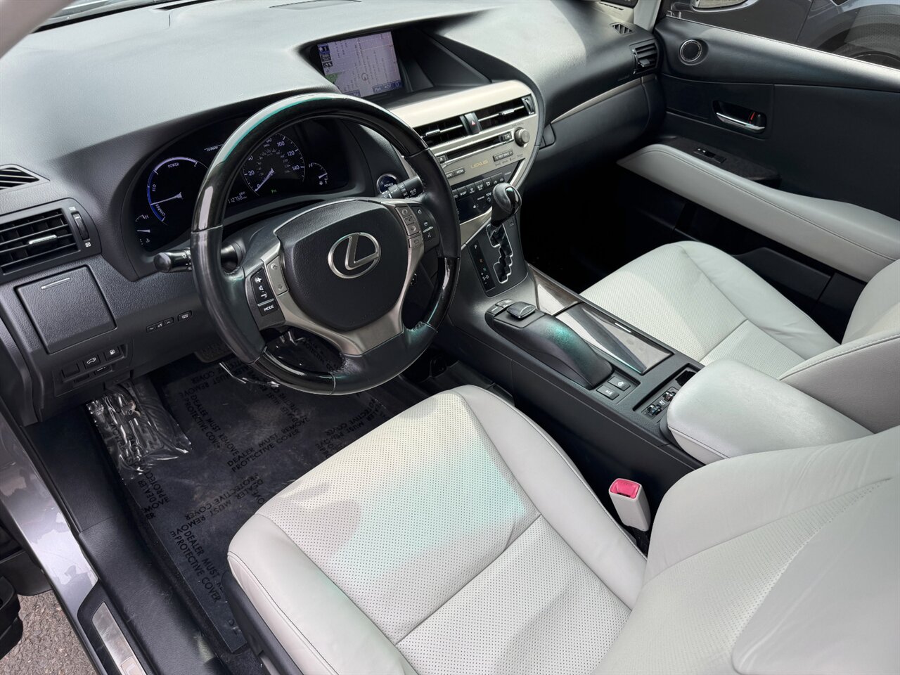 2013 Lexus RX 450h AWD 30/28 MPG COOLED SEATS - Photo 2 - Portland, OR 97211