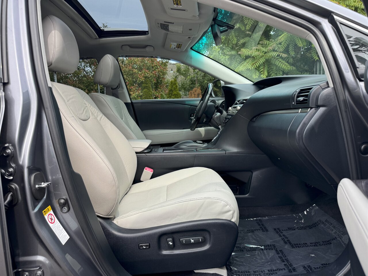 2013 Lexus RX 450h AWD 30/28 MPG COOLED SEATS - Photo 20 - Portland, OR 97211