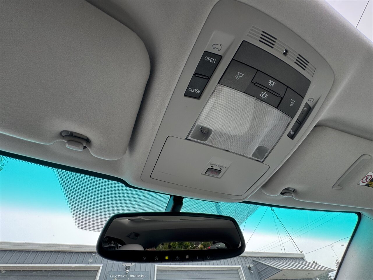 2013 Lexus RX 450h AWD 30/28 MPG COOLED SEATS - Photo 32 - Portland, OR 97211