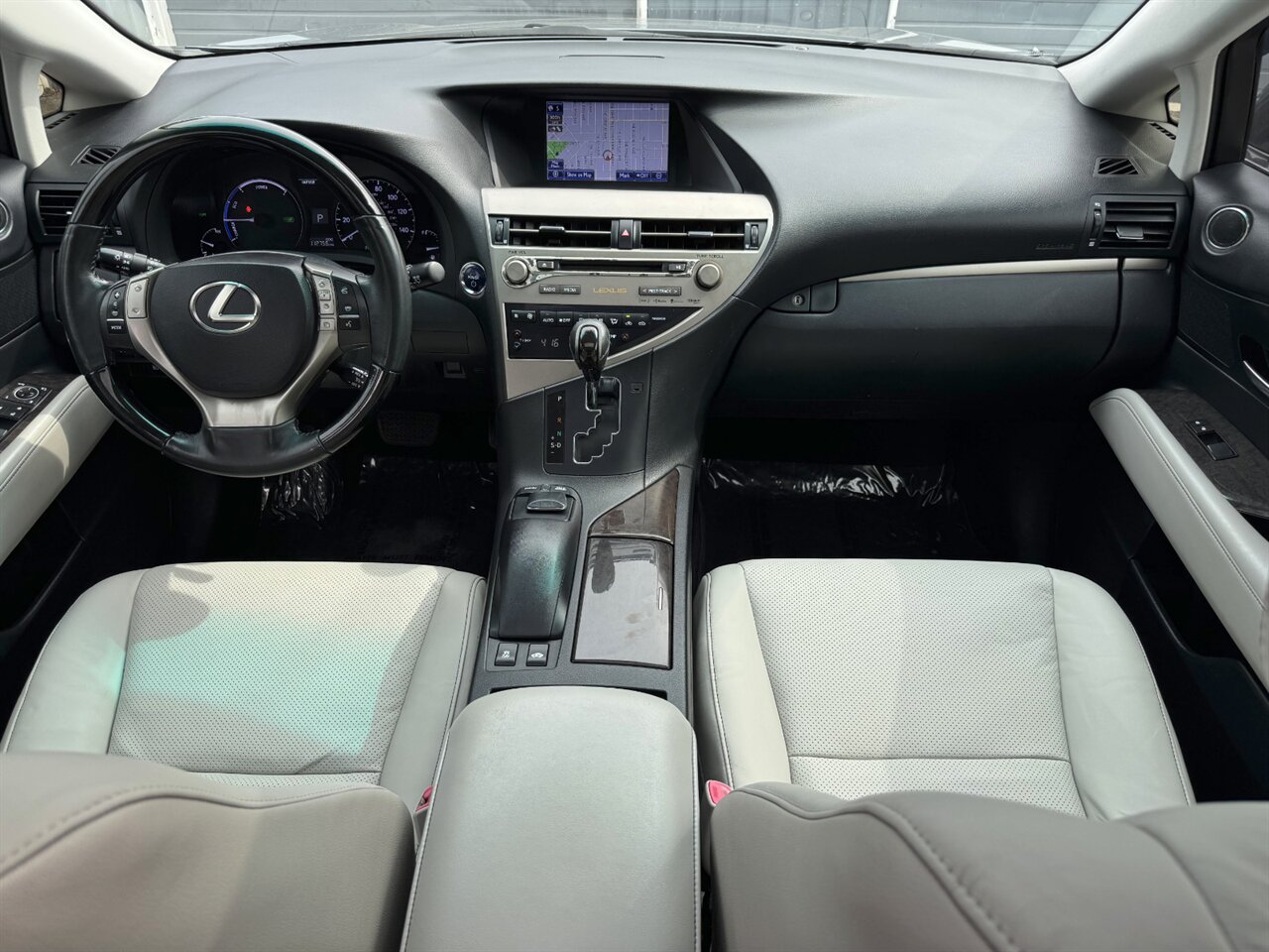 2013 Lexus RX 450h AWD 30/28 MPG COOLED SEATS - Photo 14 - Portland, OR 97211