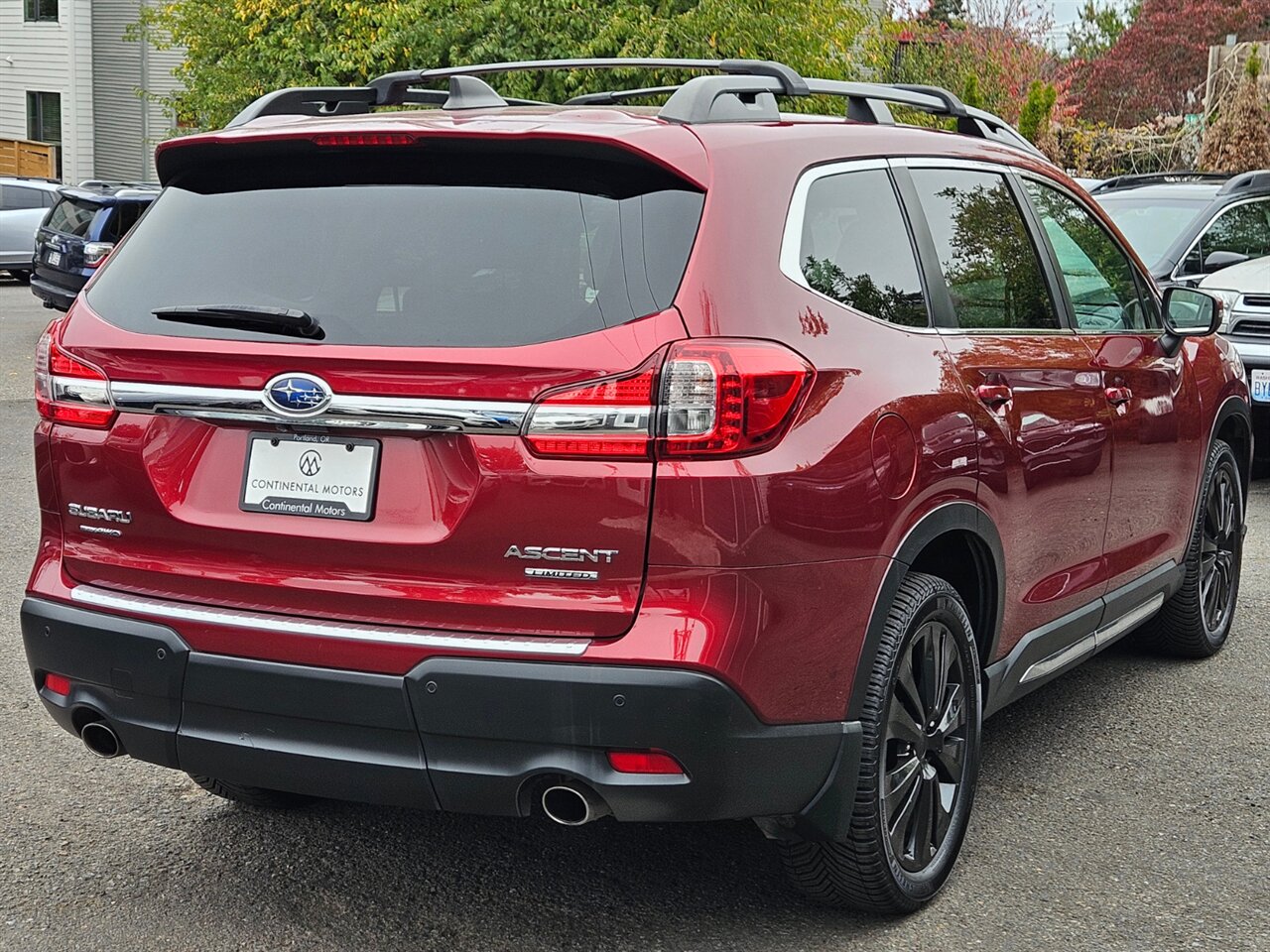 2022 Subaru Ascent Limited 7-Passenger   - Photo 6 - Portland, OR 97211