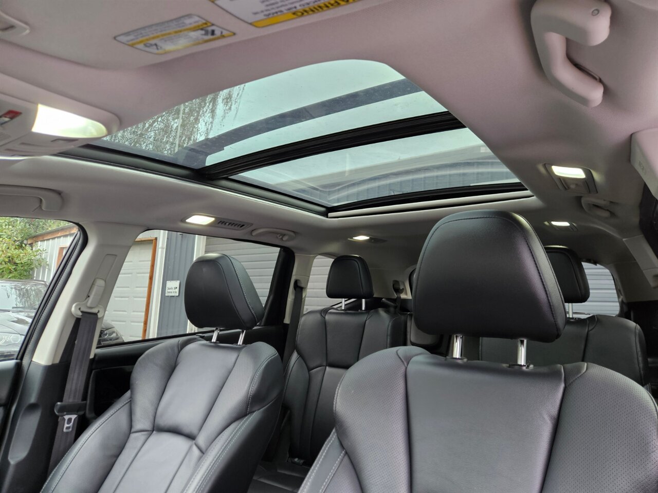 2022 Subaru Ascent Limited 7-Passenger   - Photo 32 - Portland, OR 97211
