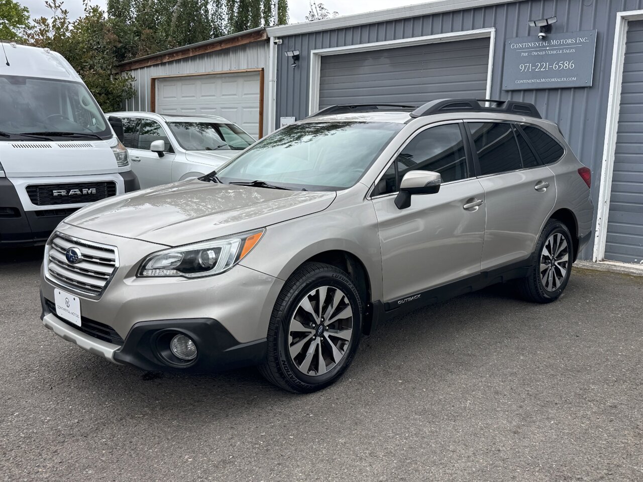 2016 Subaru Outback 2.5i Limited   - Photo 3 - Portland, OR 97211
