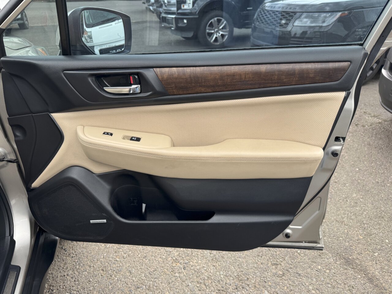 2016 Subaru Outback 2.5i Limited   - Photo 20 - Portland, OR 97211