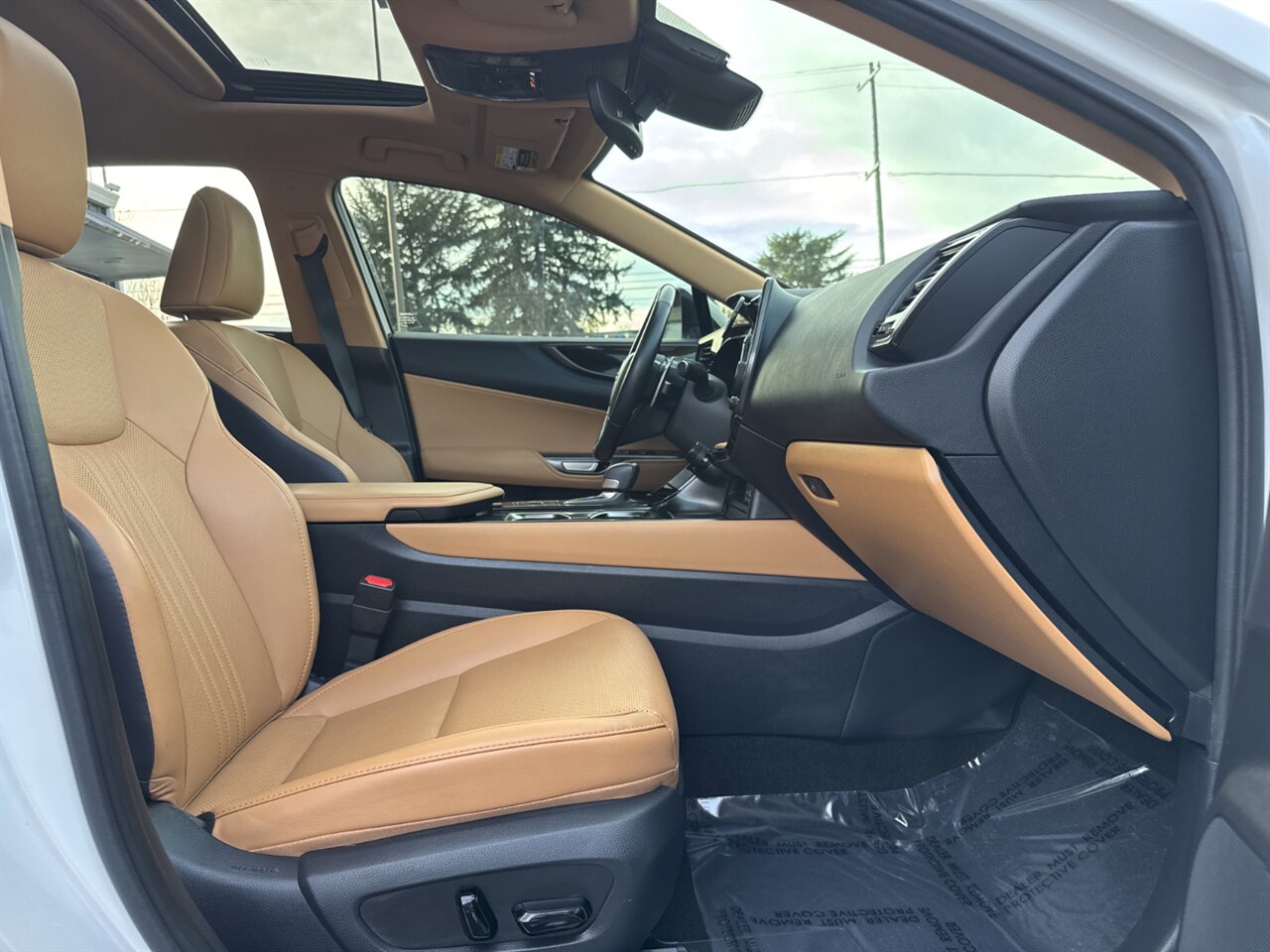 2024 Lexus NX 350h 1 OWNER LOADED ADAPTIVE CRUISE - Photo 18 - Portland, OR 97211