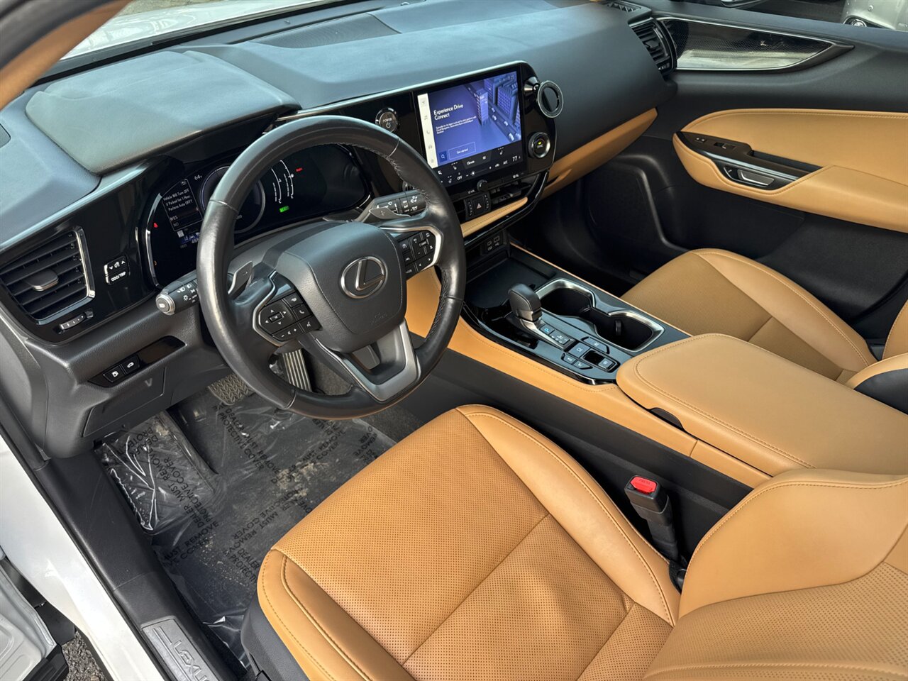 2024 Lexus NX 350h 1 OWNER LOADED ADAPTIVE CRUISE - Photo 2 - Portland, OR 97211