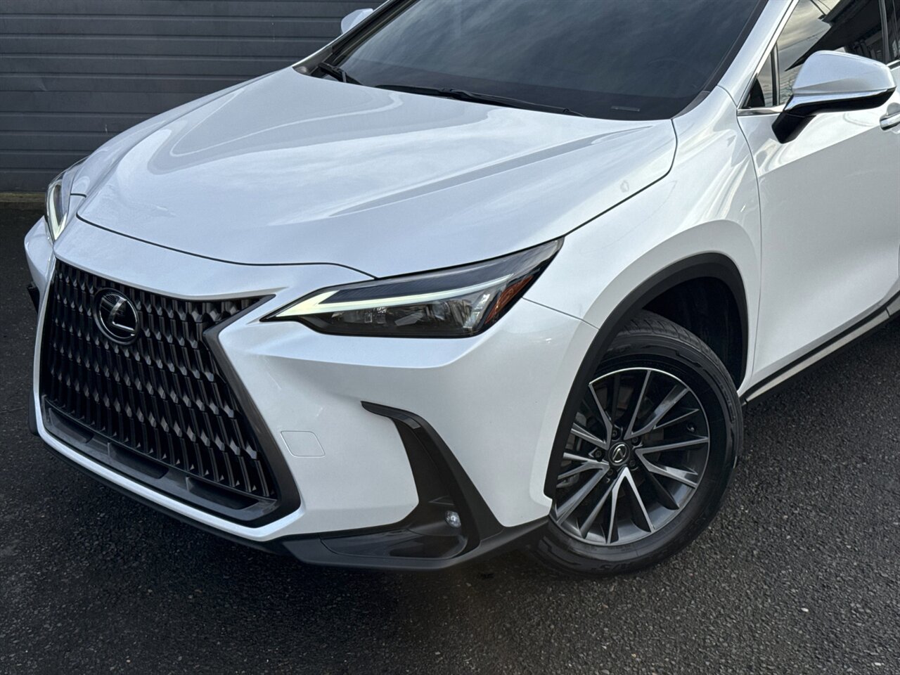 2024 Lexus NX 350h 1 OWNER LOADED ADAPTIVE CRUISE - Photo 37 - Portland, OR 97211