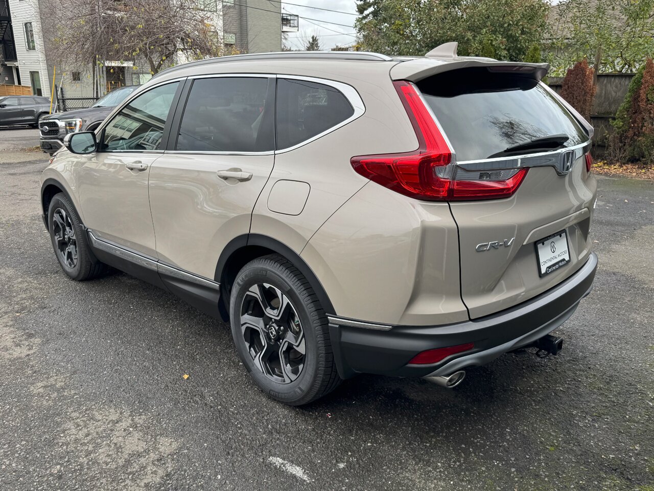 2017 Honda CR-V Touring AWD ONLY 19K MILES   - Photo 10 - Portland, OR 97211