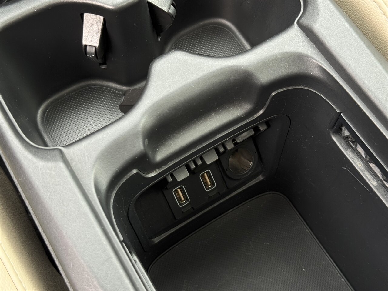 2017 Honda CR-V Touring AWD ONLY 19K MILES   - Photo 32 - Portland, OR 97211