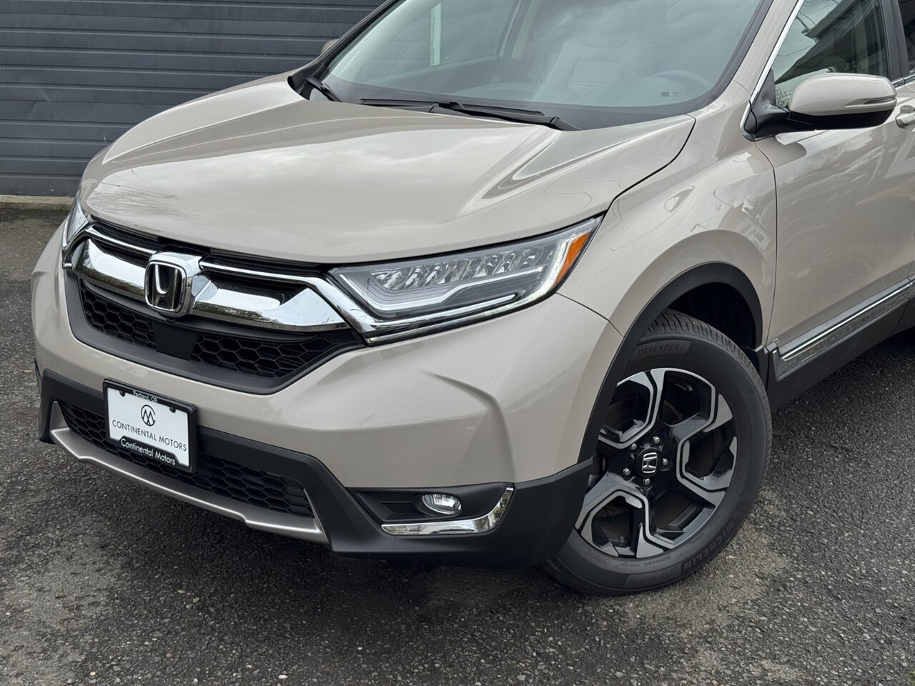 2017 Honda CR-V Touring AWD ONLY 19K MILES   - Photo 41 - Portland, OR 97211