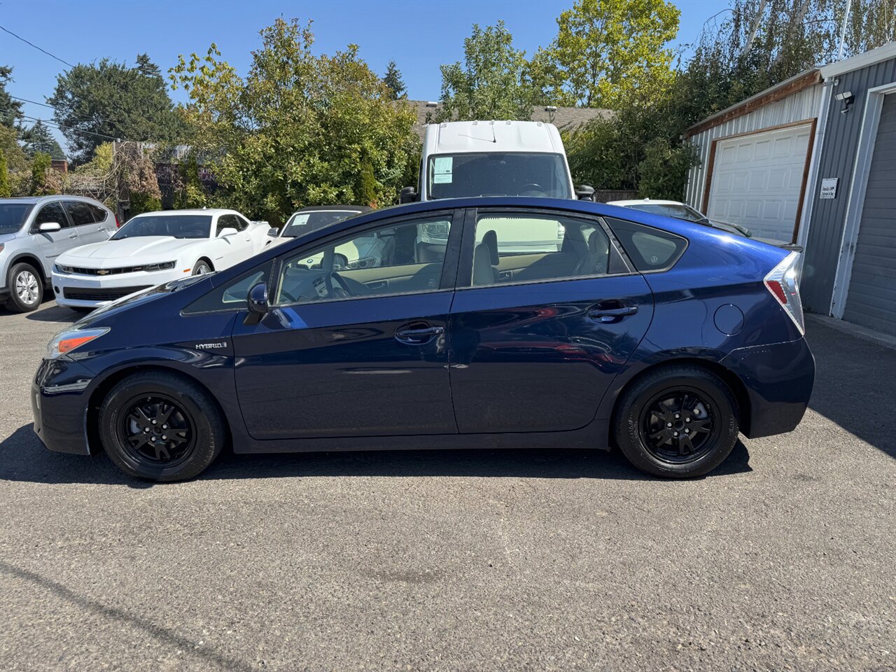 2015 Toyota Prius Two BACKUP CAMERA BLUETOOTH - Photo 4 - Portland, OR 97211