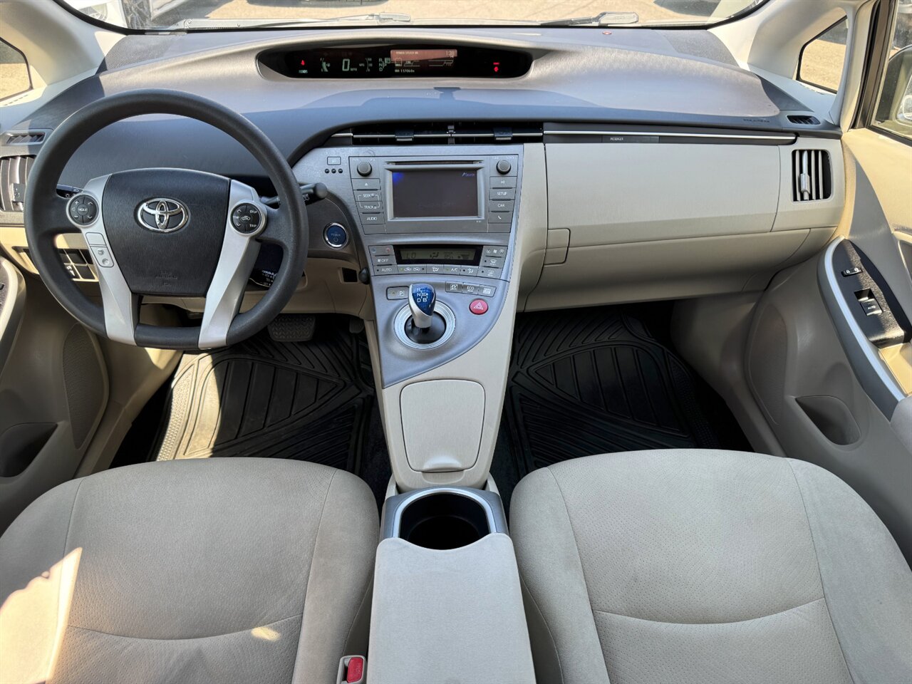 2015 Toyota Prius Two BACKUP CAMERA BLUETOOTH - Photo 14 - Portland, OR 97211
