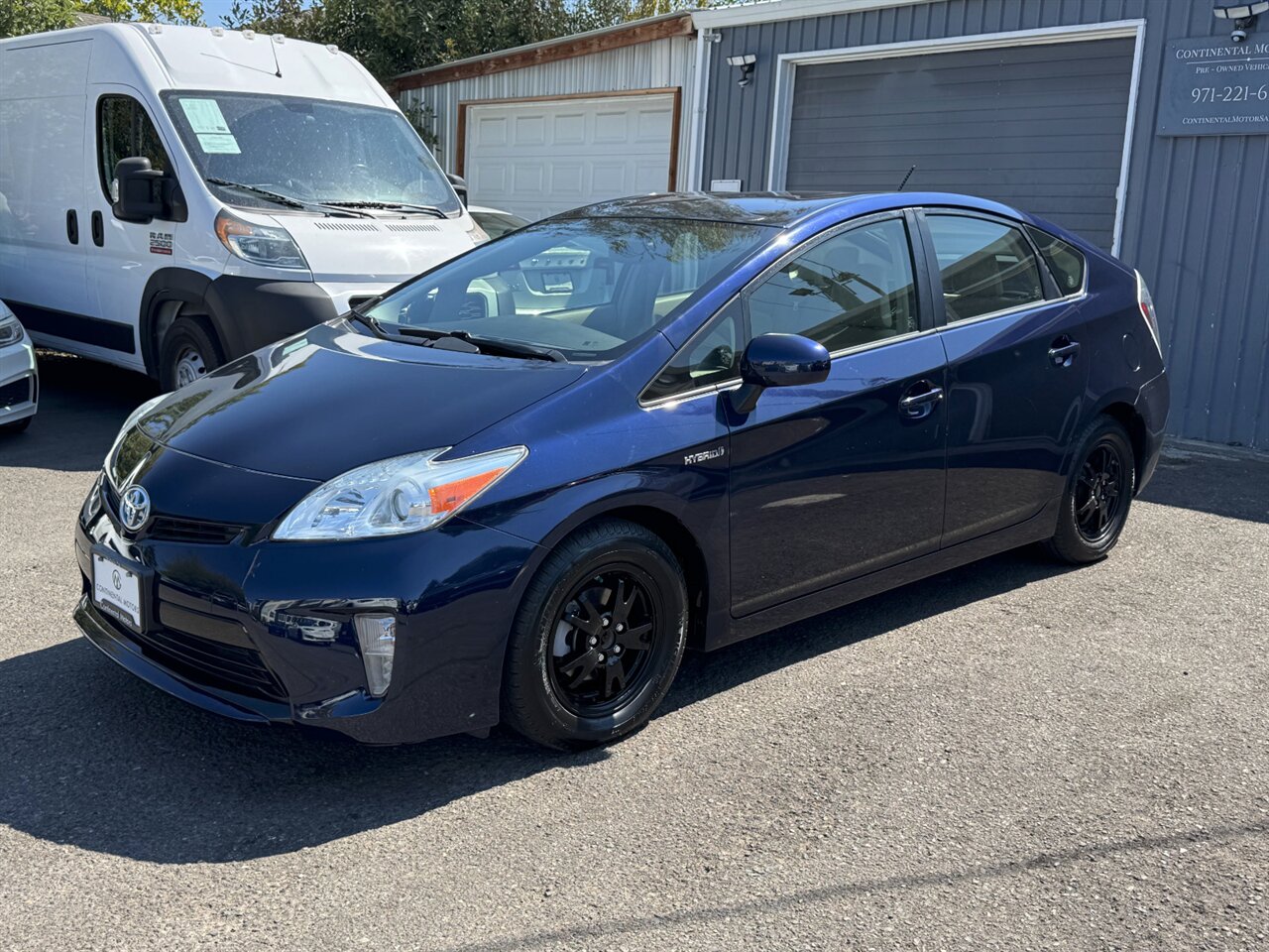 2015 Toyota Prius Two BACKUP CAMERA BLUETOOTH - Photo 3 - Portland, OR 97211