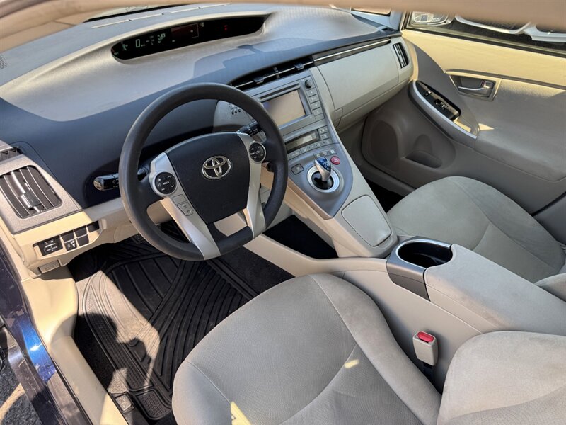 2015 Toyota Prius Two BACKUP CAMERA BLUETOOTH  