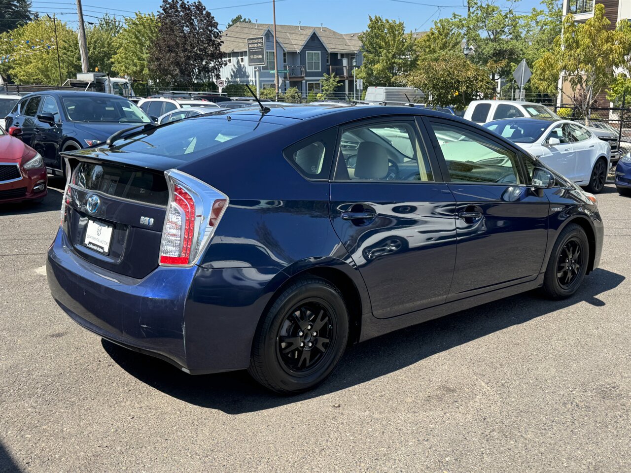 2015 Toyota Prius Two BACKUP CAMERA BLUETOOTH - Photo 8 - Portland, OR 97211