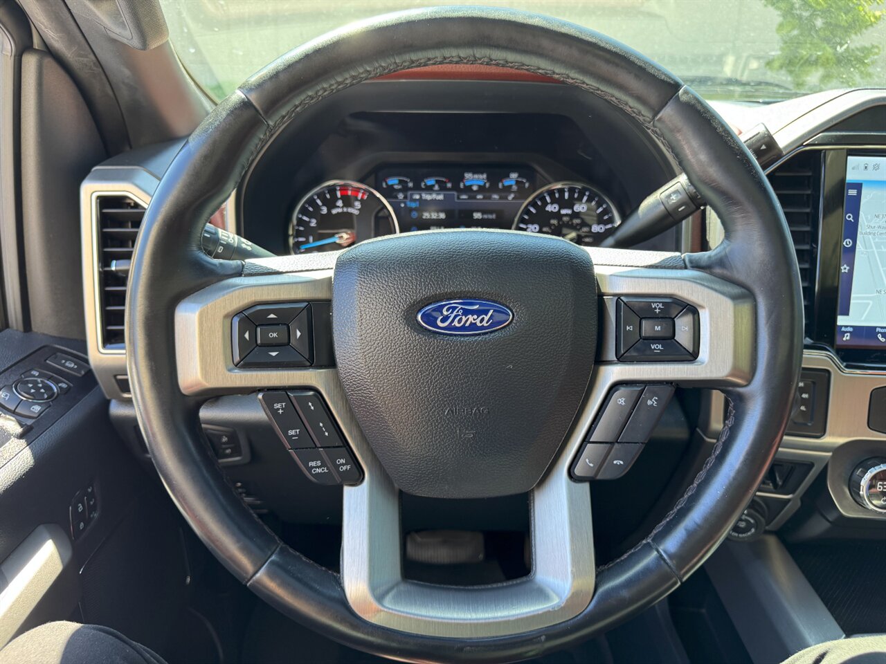 2022 Ford F-250 Super Duty Platinum   - Photo 26 - Portland, OR 97211