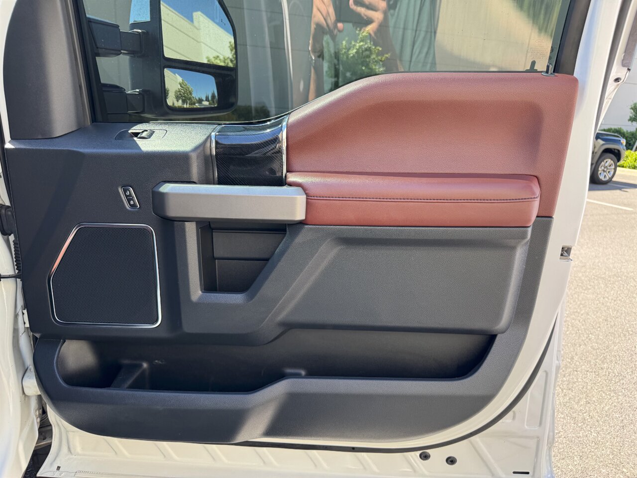 2022 Ford F-250 Super Duty Platinum   - Photo 22 - Portland, OR 97211