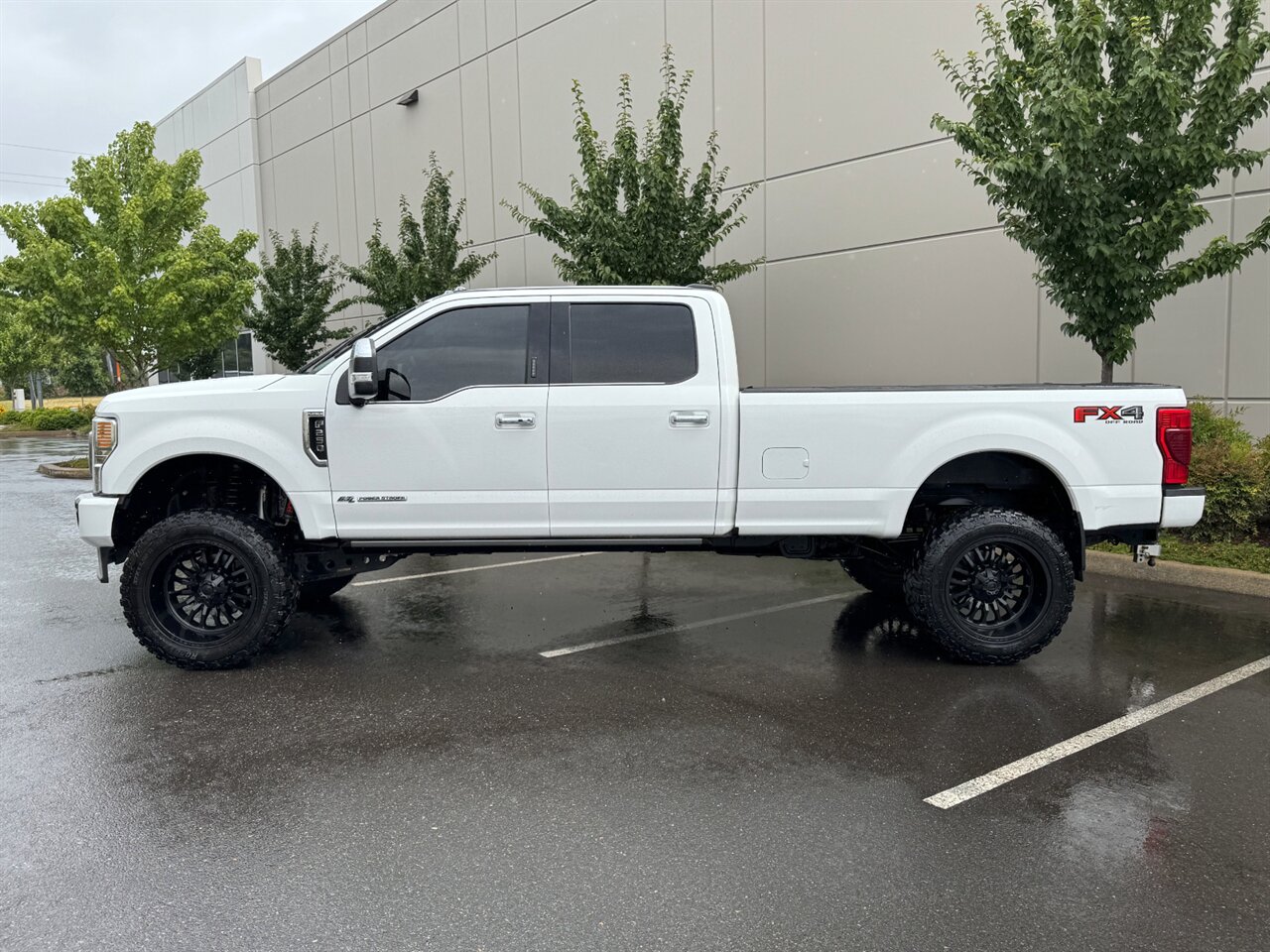 2022 Ford F-250 Super Duty Platinum - Photo 4 - Portland, OR 97211