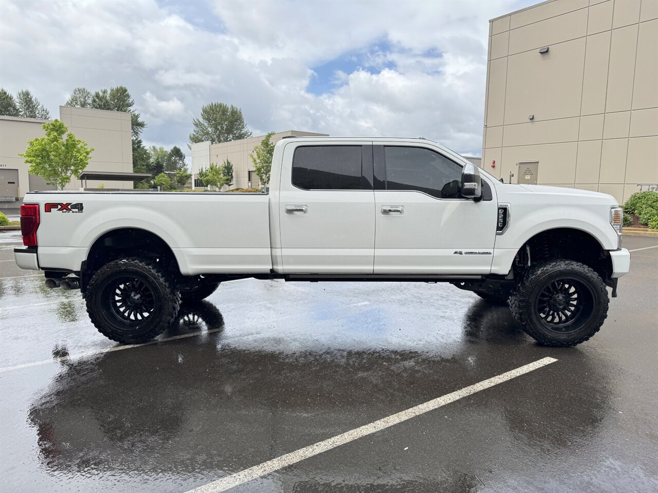 2022 Ford F-250 Super Duty Platinum - Photo 7 - Portland, OR 97211
