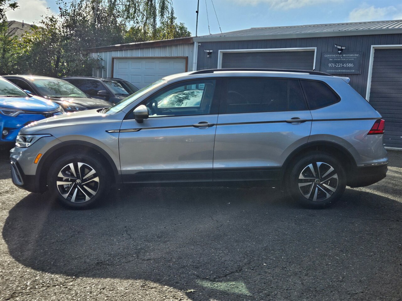 2023 Volkswagen Tiguan S - Photo 3 - Portland, OR 97211