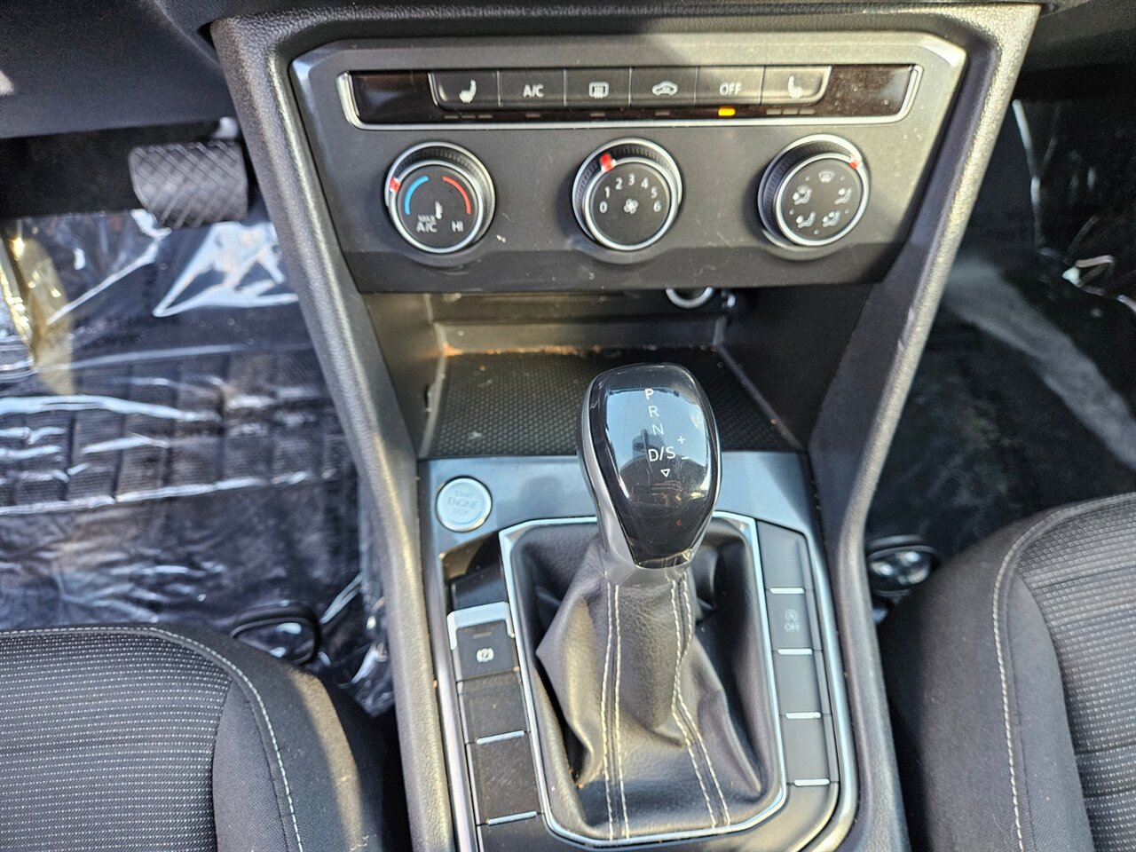 2023 Volkswagen Tiguan S - Photo 24 - Portland, OR 97211