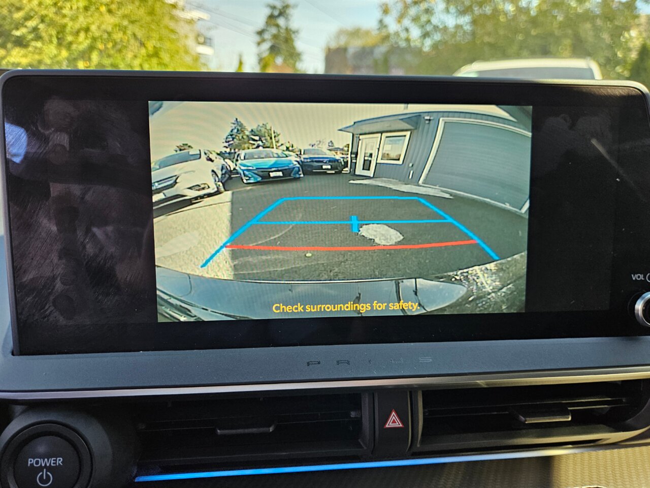 2025 Toyota Prius XLE AWD - Photo 27 - Portland, OR 97211
