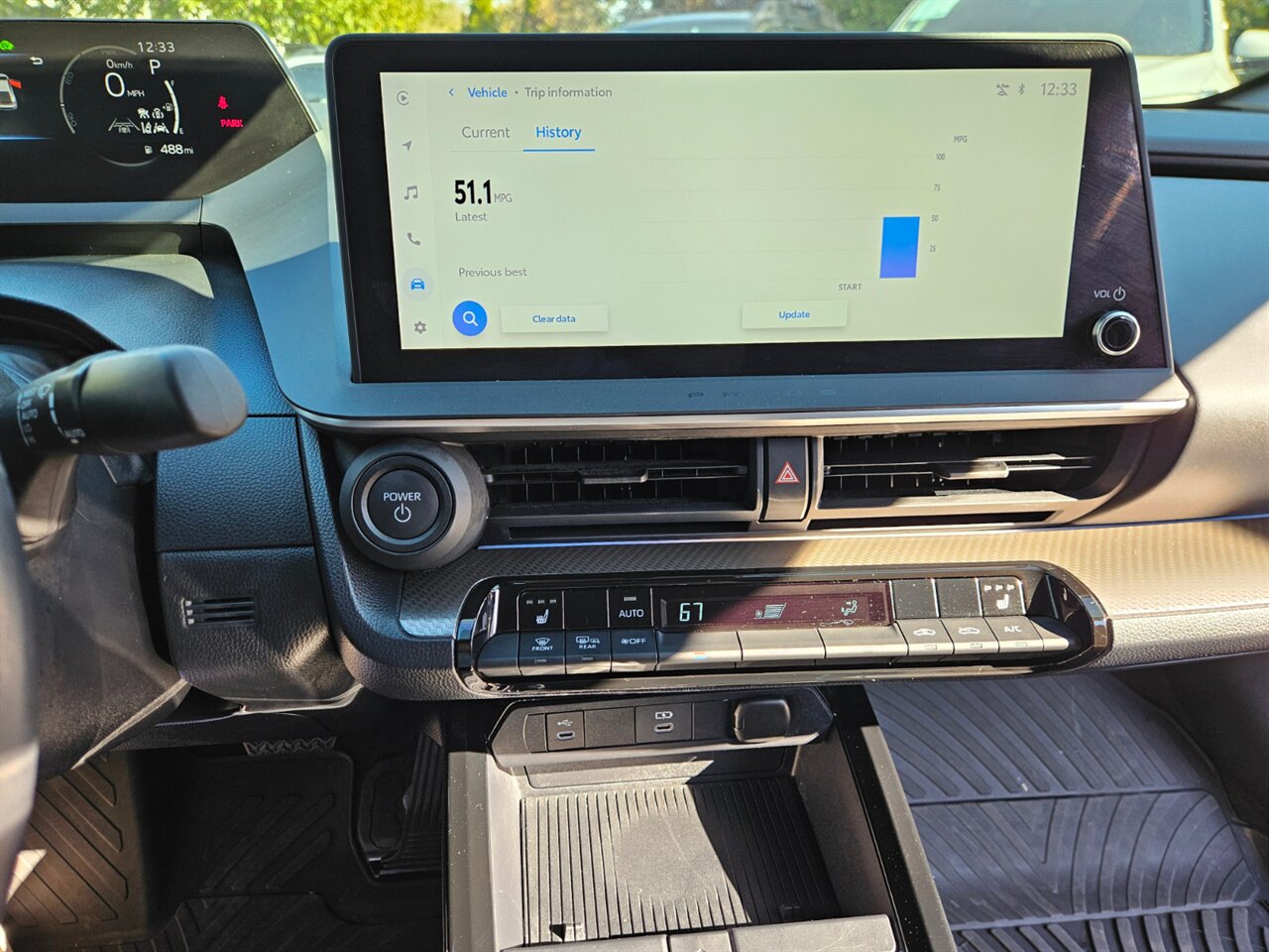 2025 Toyota Prius XLE AWD - Photo 20 - Portland, OR 97211