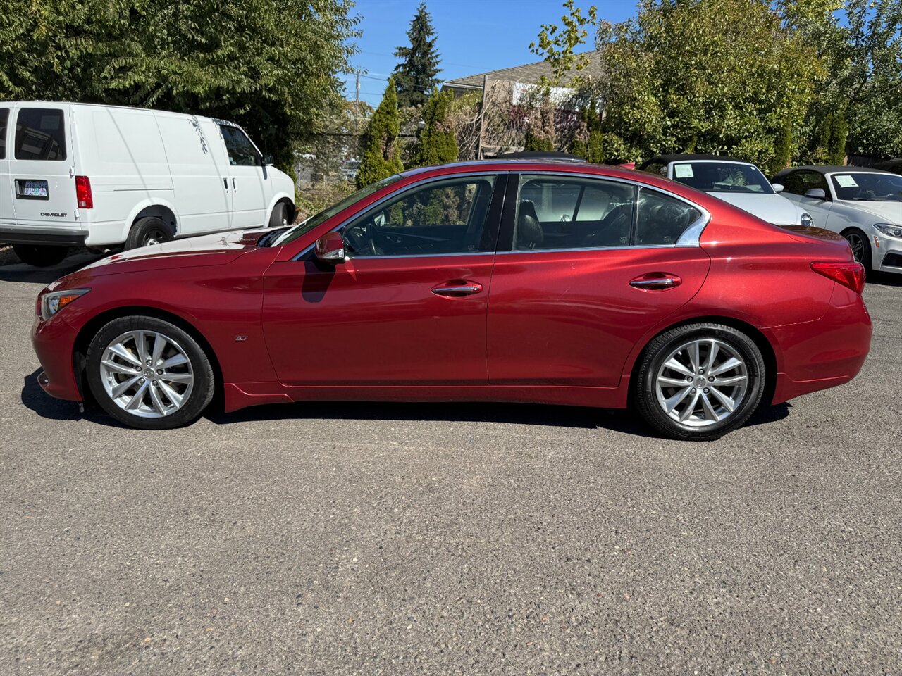 2014 INFINITI Q50 Premium - Photo 4 - Portland, OR 97211