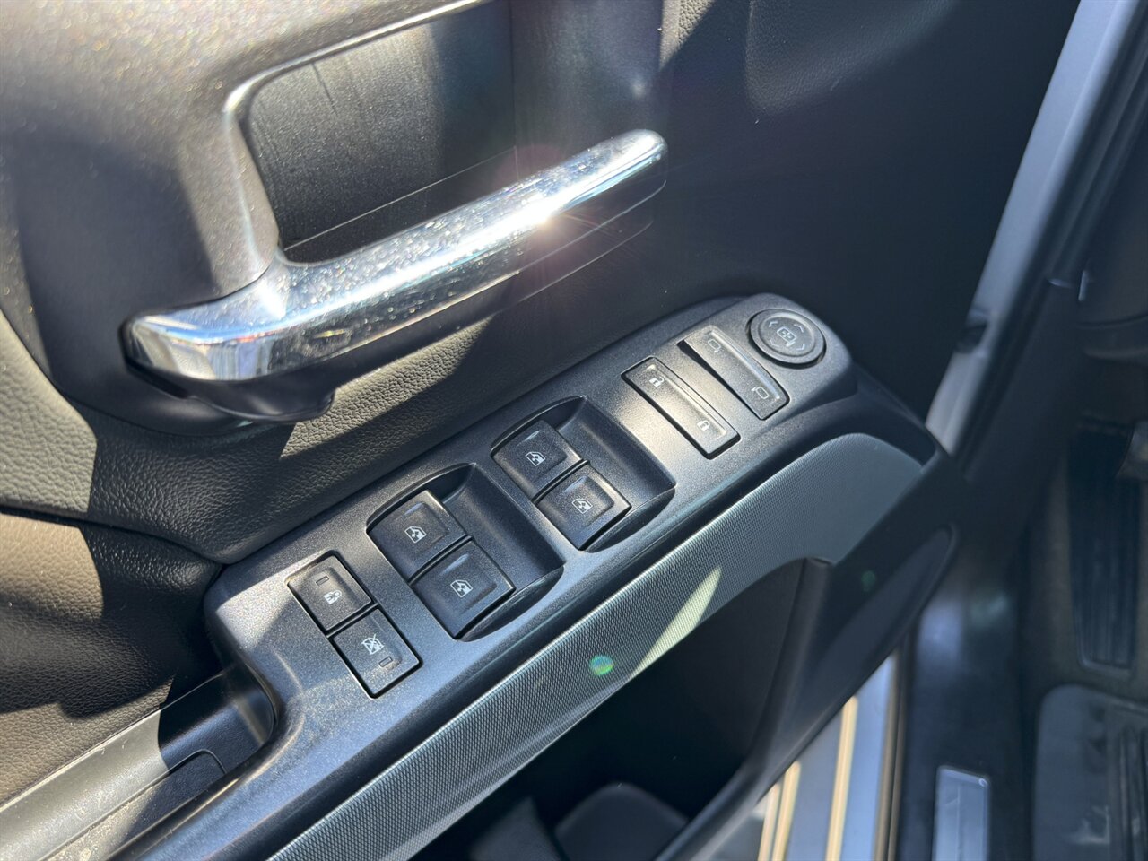 2015 Chevrolet Silverado 2500 LT 4x4 DIESEL TUNED - Photo 20 - Portland, OR 97211