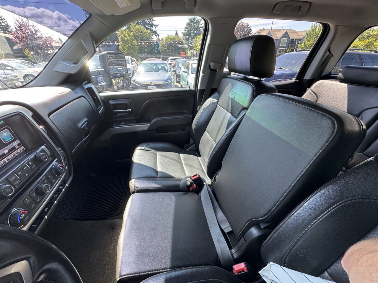 2015 Chevrolet Silverado 2500 LT 4x4 DIESEL TUNED - Photo 33 - Portland, OR 97211