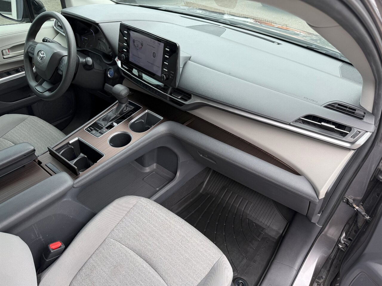 2022 Toyota Sienna LE ADAPTIVE CRUISE CAPTAIN CHAIRS - Photo 19 - Portland, OR 97211
