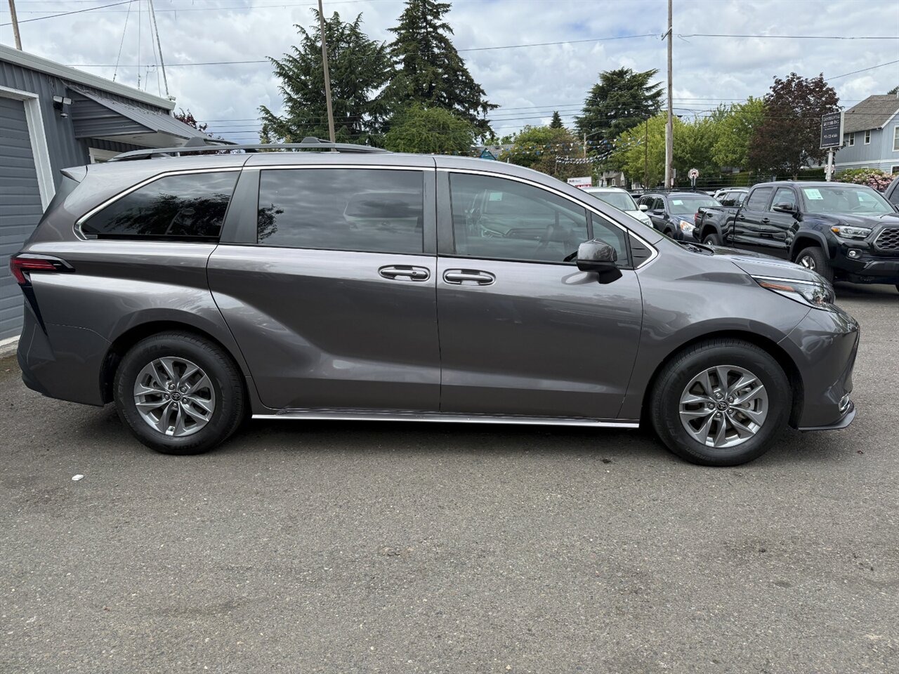 2022 Toyota Sienna LE ADAPTIVE CRUISE CAPTAIN CHAIRS - Photo 7 - Portland, OR 97211