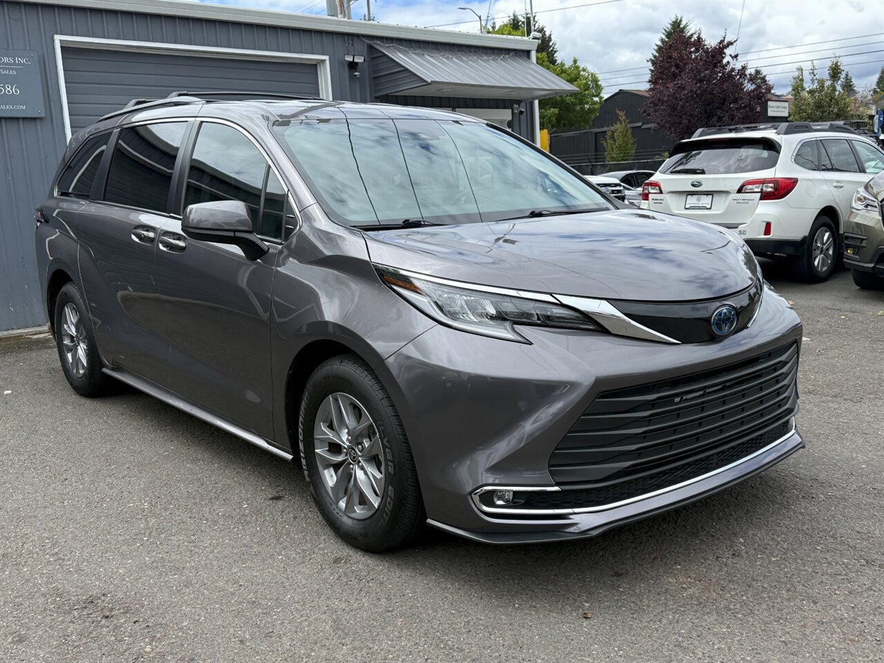 2022 Toyota Sienna LE ADAPTIVE CRUISE CAPTAIN CHAIRS - Photo 6 - Portland, OR 97211