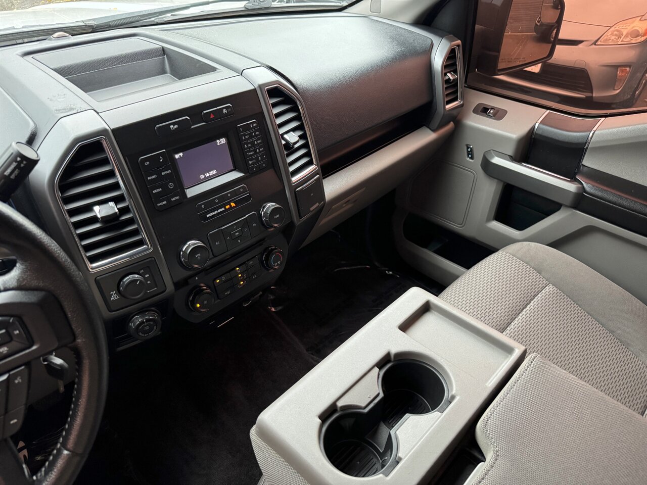 2016 Ford F-150 XLT CREWCAB 4X4   - Photo 25 - Portland, OR 97211