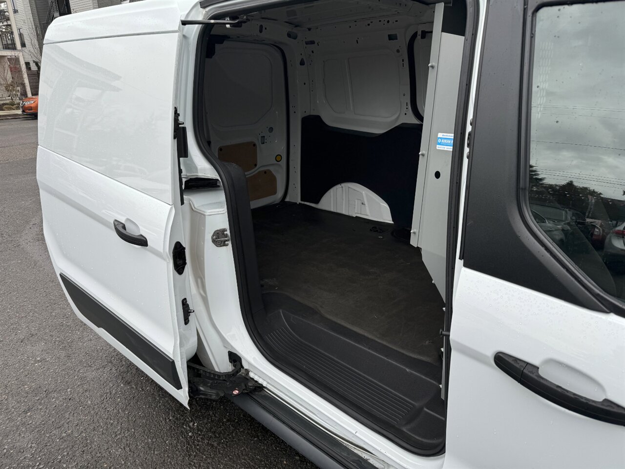 2017 Ford Transit Connect XL LWB w/ CARGO DOOR   - Photo 16 - Portland, OR 97211