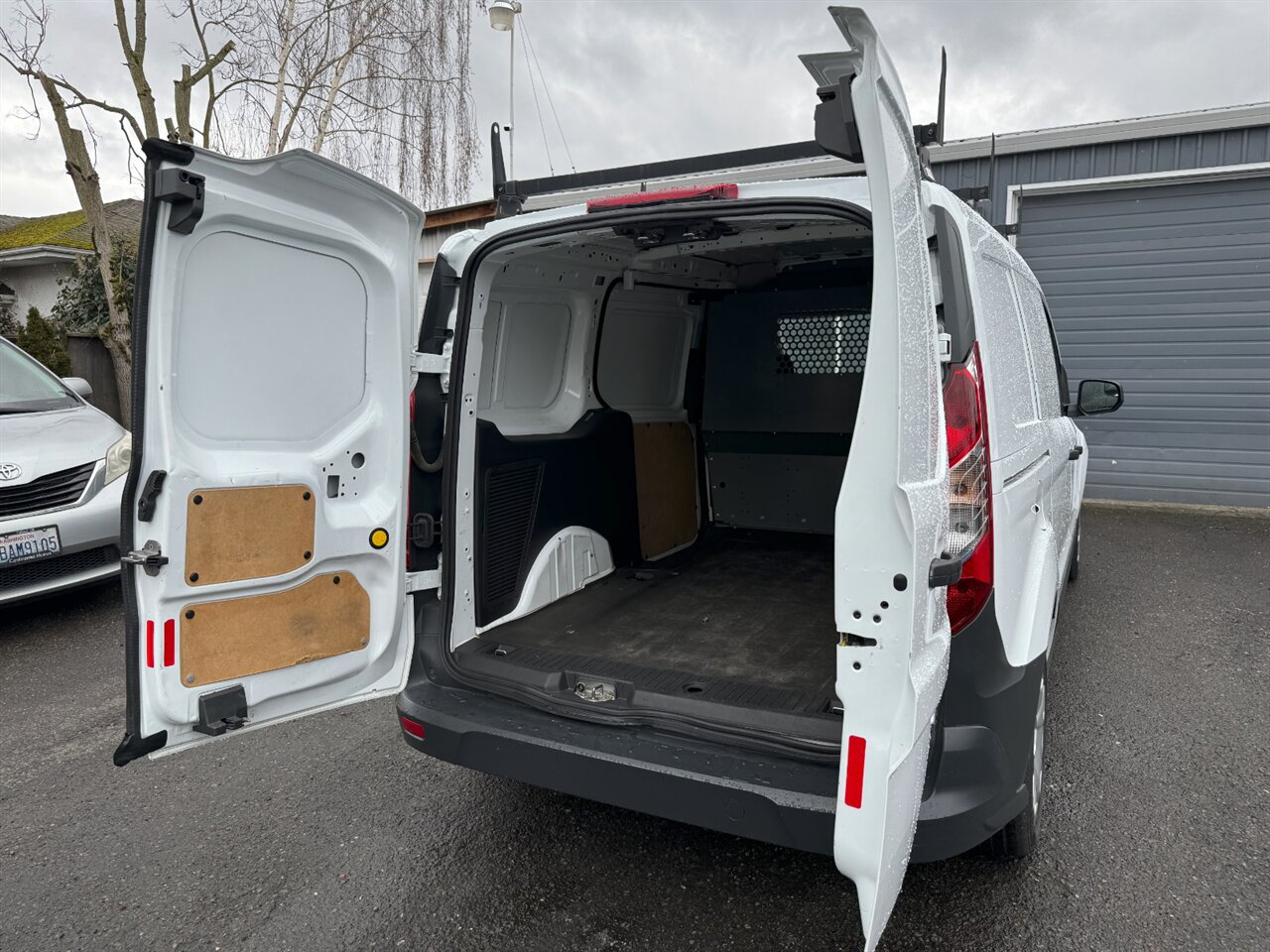 2017 Ford Transit Connect XL LWB w/ CARGO DOOR   - Photo 15 - Portland, OR 97211