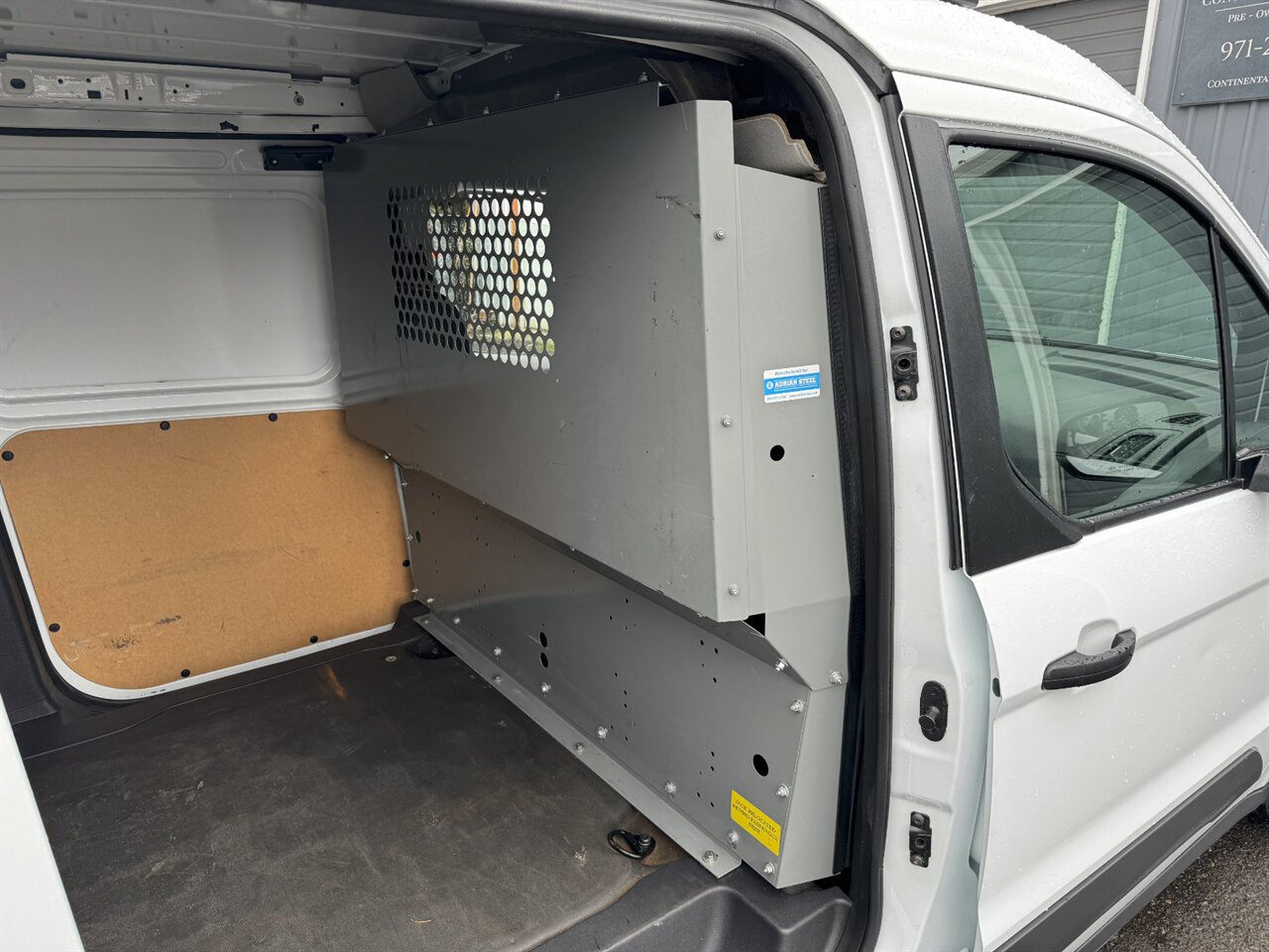 2017 Ford Transit Connect XL LWB w/ CARGO DOOR   - Photo 17 - Portland, OR 97211