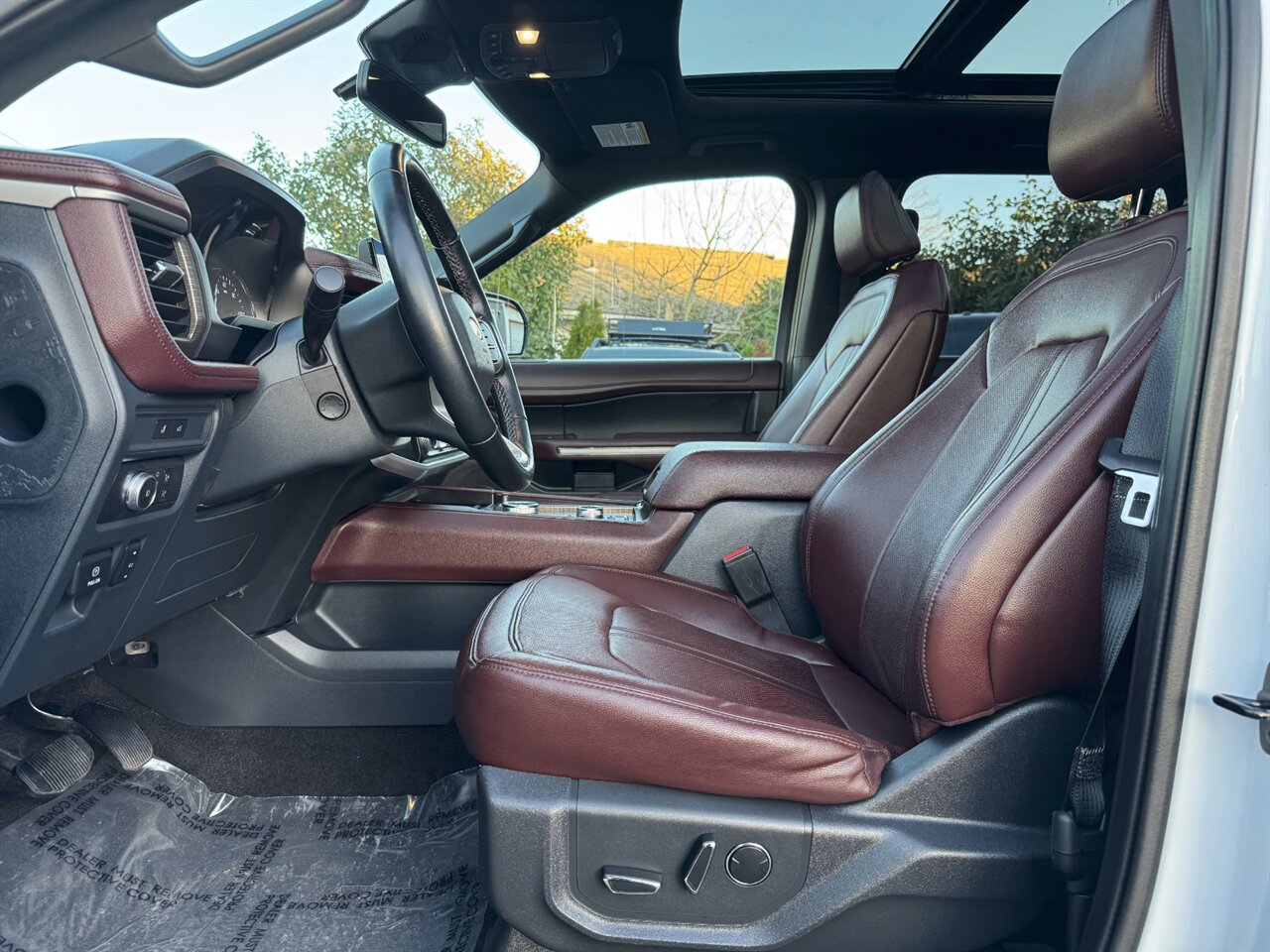 2022 Ford Expedition Limited AWD   - Photo 11 - Portland, OR 97211