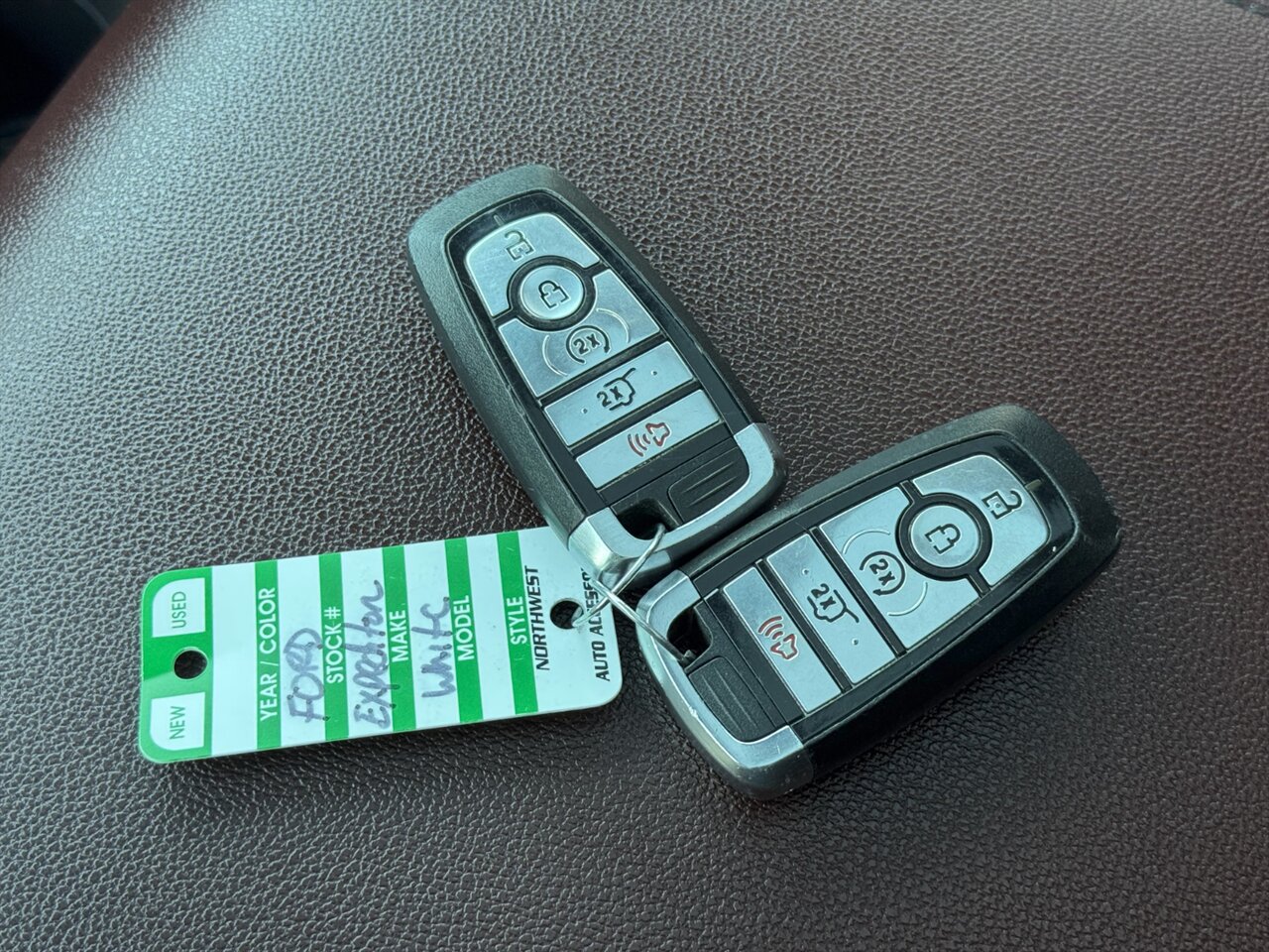 2022 Ford Expedition Limited AWD   - Photo 46 - Portland, OR 97211