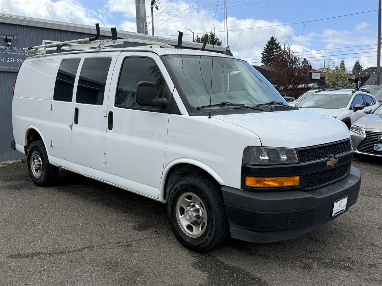 2020 Chevrolet Express 2500 LADDER RACK   - Photo 6 - Portland, OR 97211