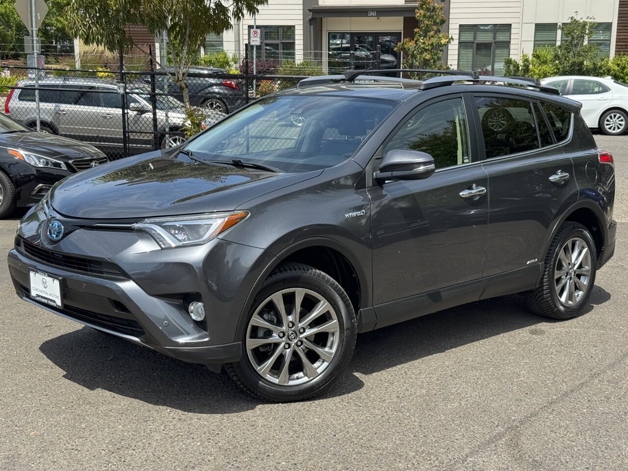 2017 Toyota RAV4 Hybrid Limited AWD ONLY 58K MILES ADAPTIVE CRUISE   - Photo 1 - Portland, OR 97211