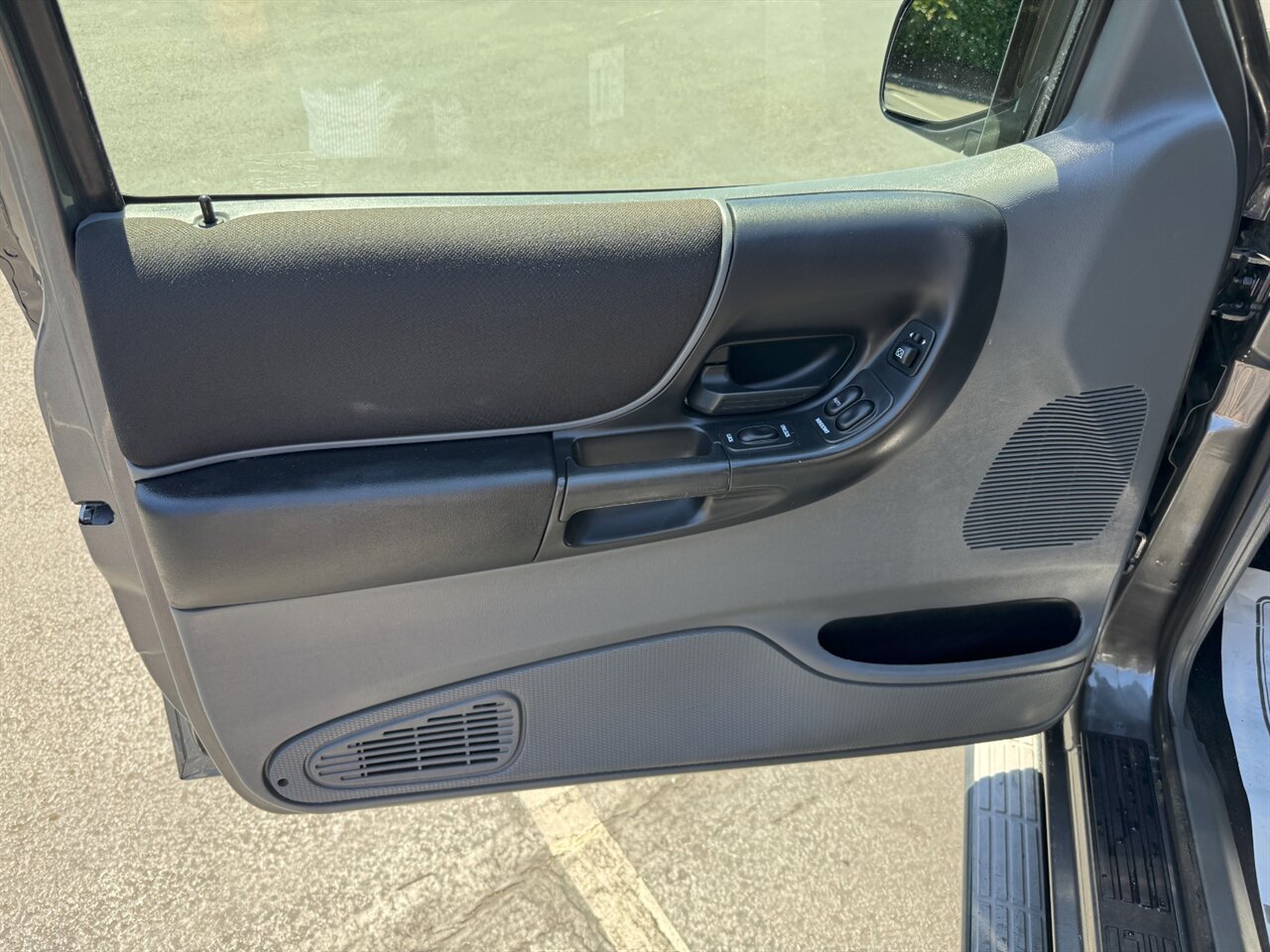 2004 Ford Ranger Edge 4dr SuperCab Edition 4x4 - Photo 12 - Portland, OR 97211