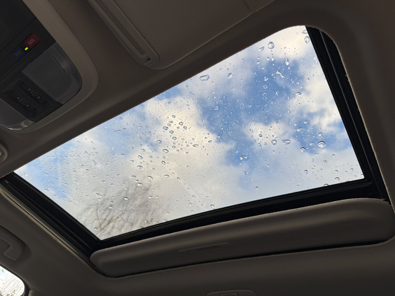 2025 Subaru Crosstrek Premium ADAPTIVE CRUISE BLIS   - Photo 28 - Portland, OR 97211