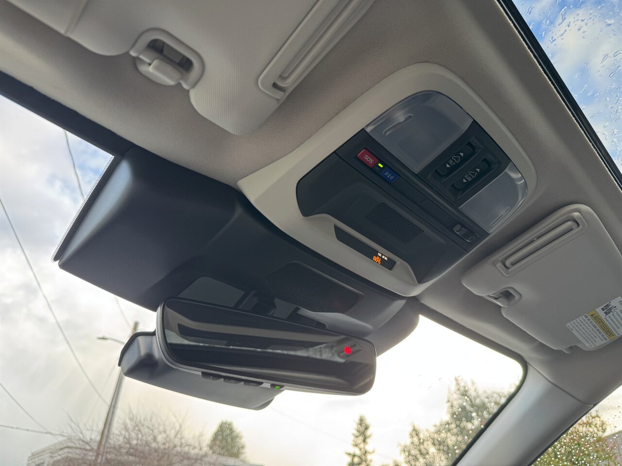 2025 Subaru Crosstrek Premium ADAPTIVE CRUISE BLIS   - Photo 27 - Portland, OR 97211